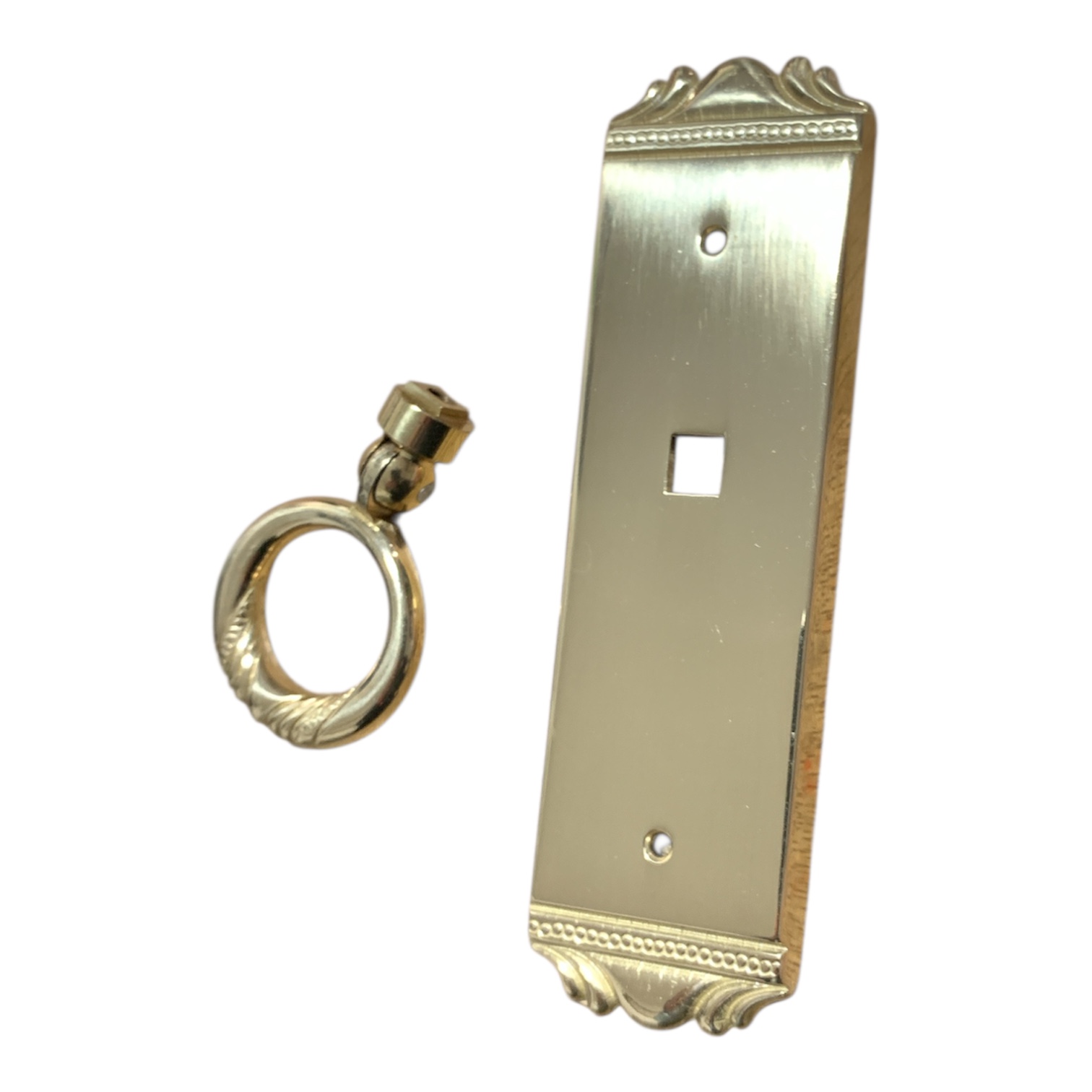 Maniglia Valli e Colombo A147P con ciondolo e piastra in ottone lucido