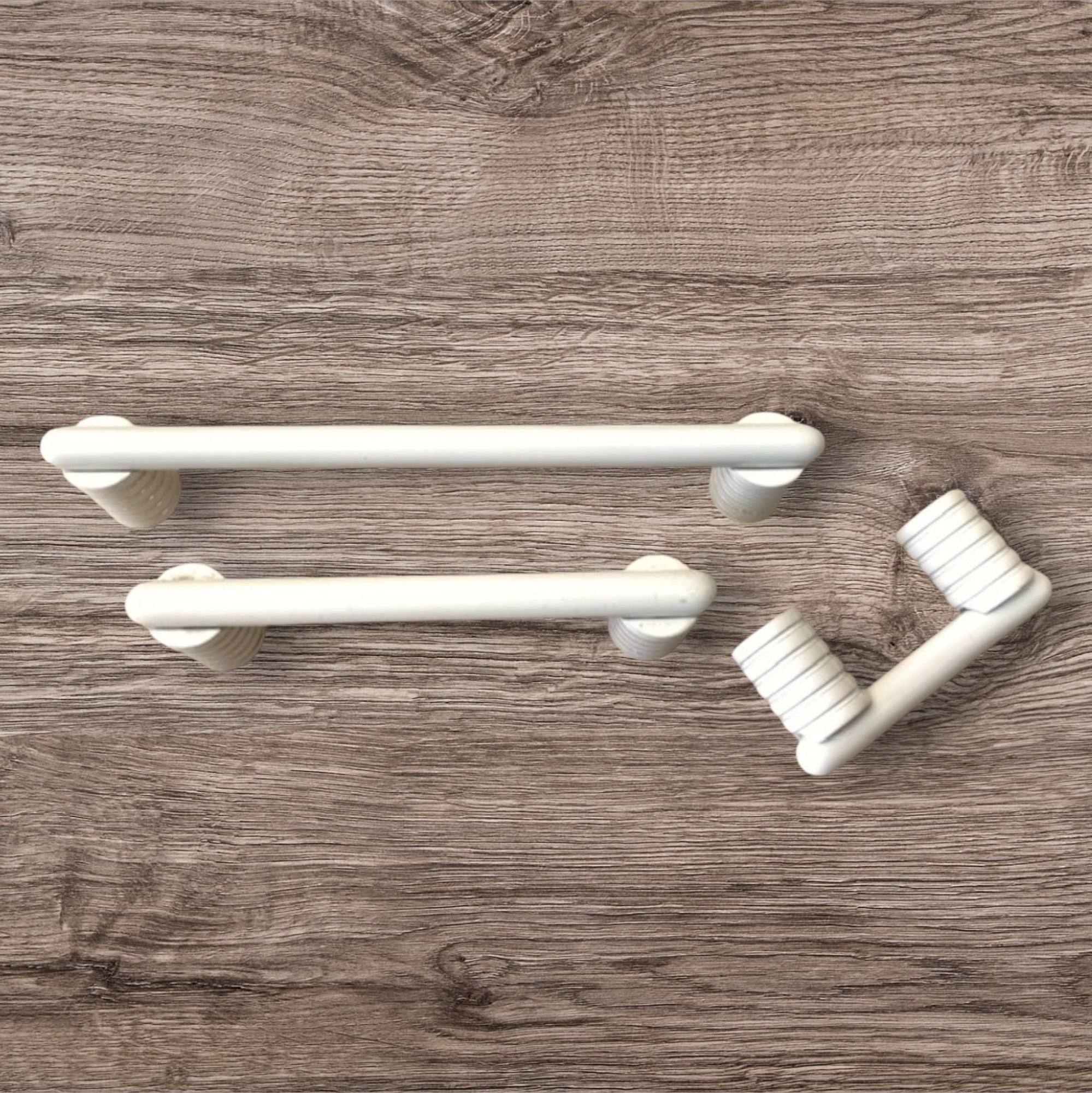 Maniglia Valli e Colombo A177 laccata bianca